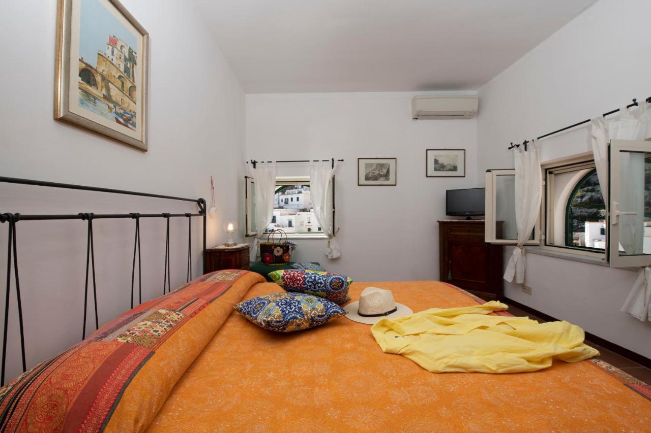 شقة La Casa Di Carmela - Amalfi Coast أتراني المظهر الخارجي الصورة