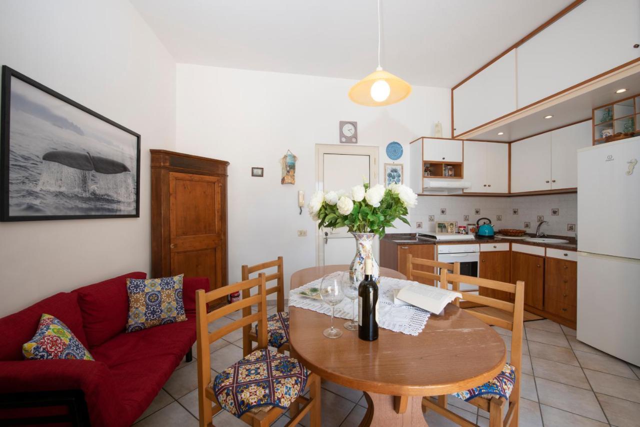 شقة La Casa Di Carmela - Amalfi Coast أتراني المظهر الخارجي الصورة